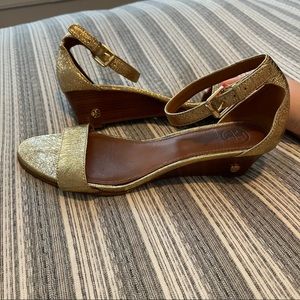 Tory Burch Savannah Gold Wedge Sandal Size 8!